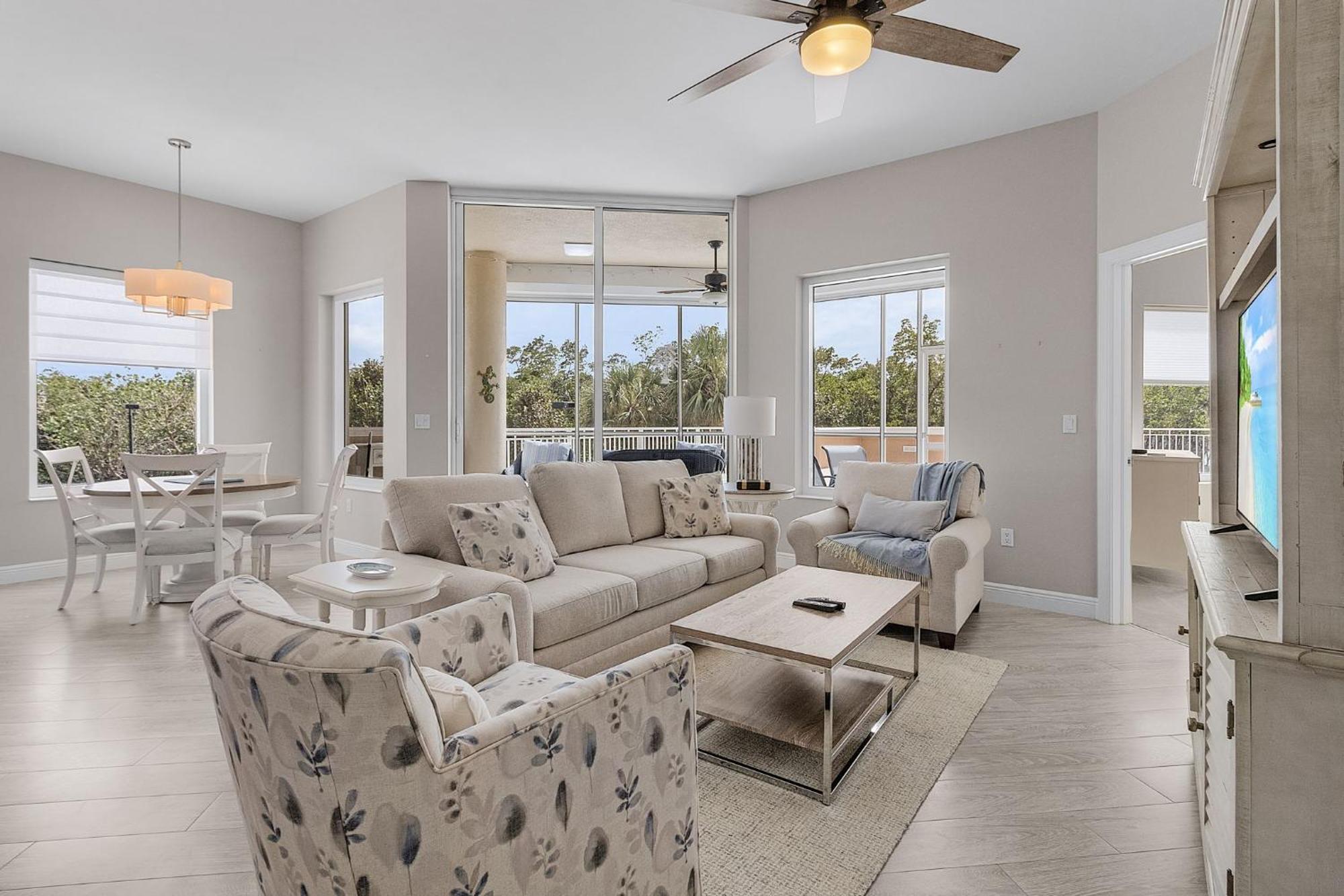 Waterfront Condo W/ Bay Views, Pool & Tennis Court Fort Myers Beach Eksteriør billede