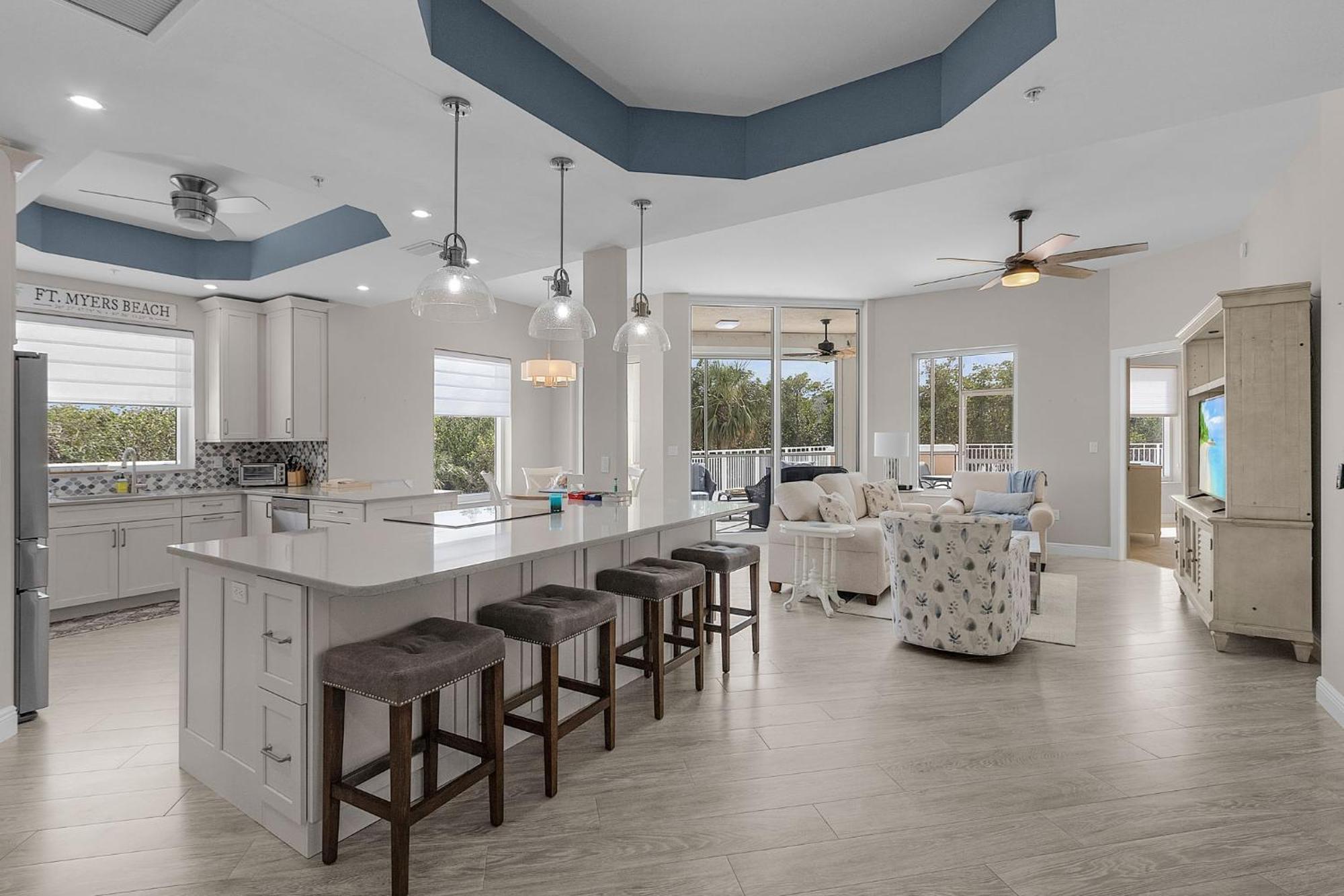 Waterfront Condo W/ Bay Views, Pool & Tennis Court Fort Myers Beach Eksteriør billede